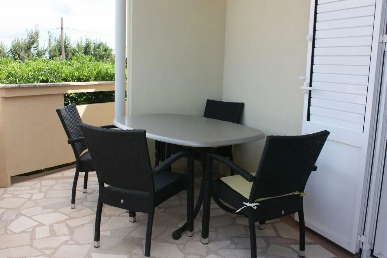 Appartement Krznar - Stari Grad Pag à Pag Town Croatie